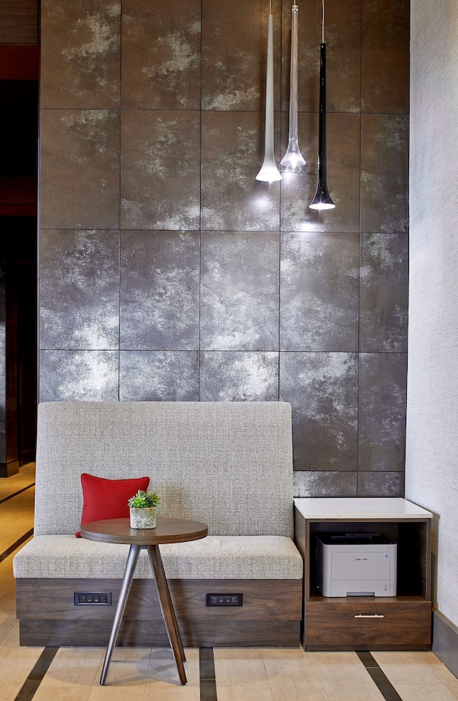 Hampton Inn & Suites Atlanta Midtown - photo 50