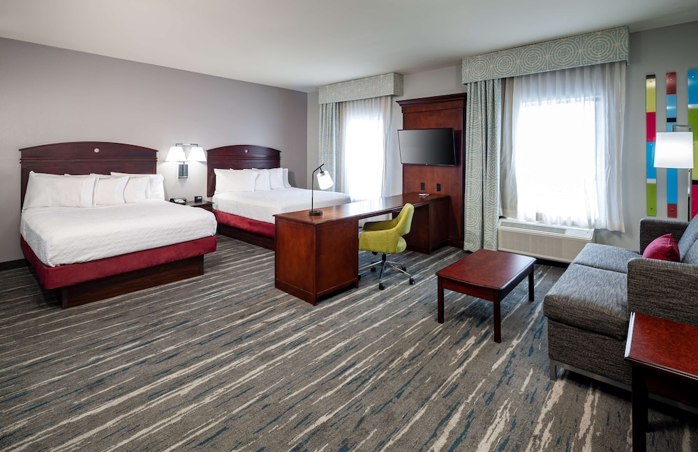 Hampton Inn & Suites Texarkana - photo 13