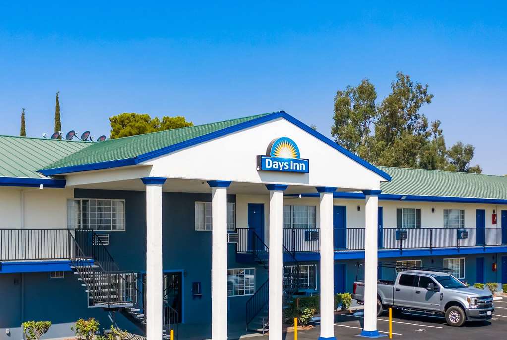 Days Inn by Wyndham Red Bluff - photo 7