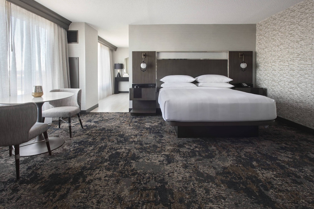Bridgewater Marriott - photo 9