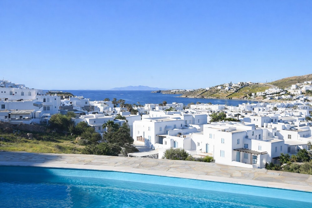 Amperian Mykonos Suites & Villas — 4-Star Luxury Hotel in Mykonos, Greece