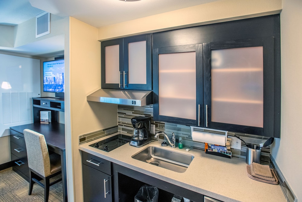 Staybridge Suites Denver Downtown by IHG - photo 17