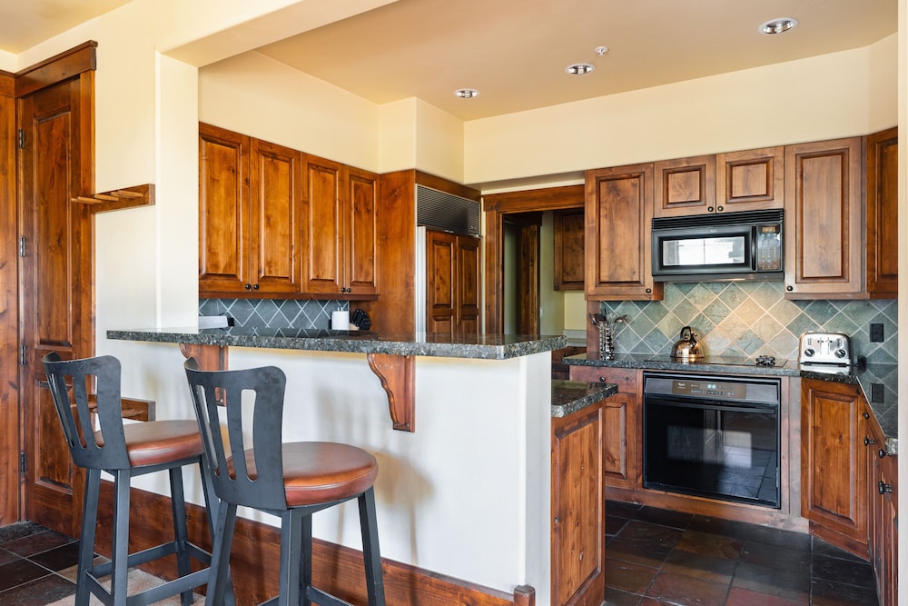 Snow King Resort Hotel & Luxury Residences - photo 50