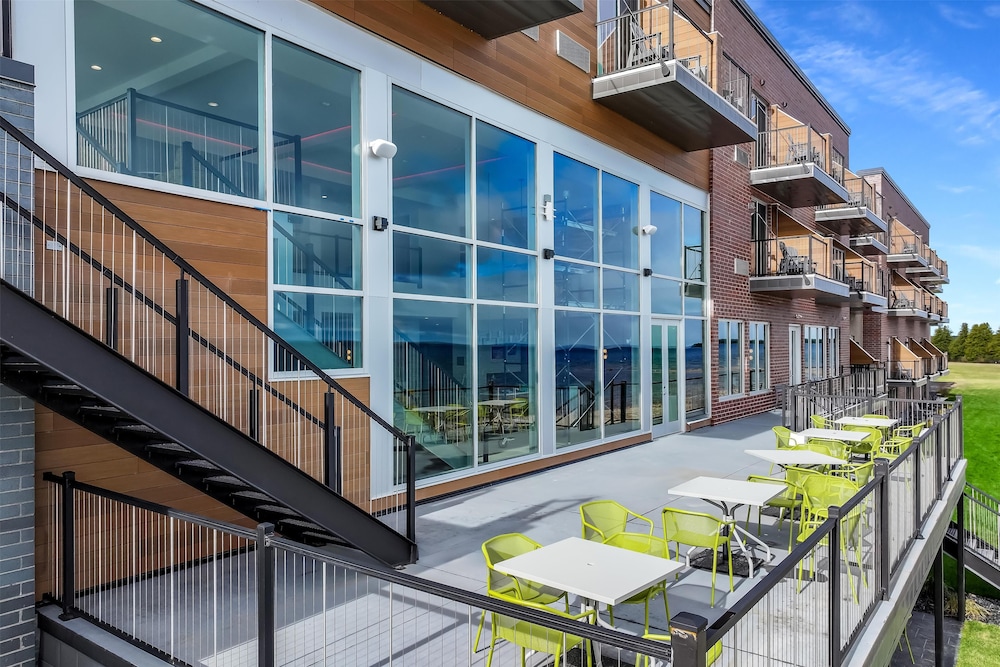 Hampton Inn by Hilton St Ignace Lakefront Mackinac - photo 58