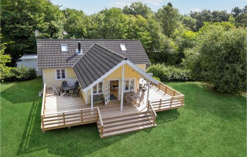 Three Bedroom Holiday Home In Hojby — 4-Star Luxury Hotel in Hojby, Denmark