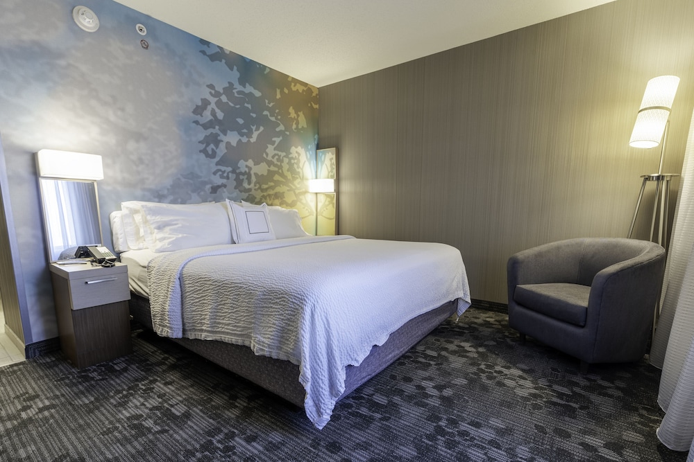 Courtyard by Marriott Cleveland Willoughby - photo 6