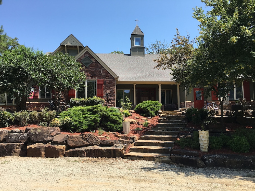 BarDew Valley Inn - photo 52