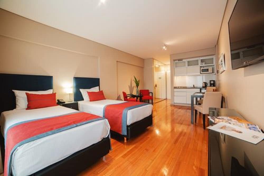 ARC Callao Studios & Suites - carbon neutral hotel in Buenos Aires