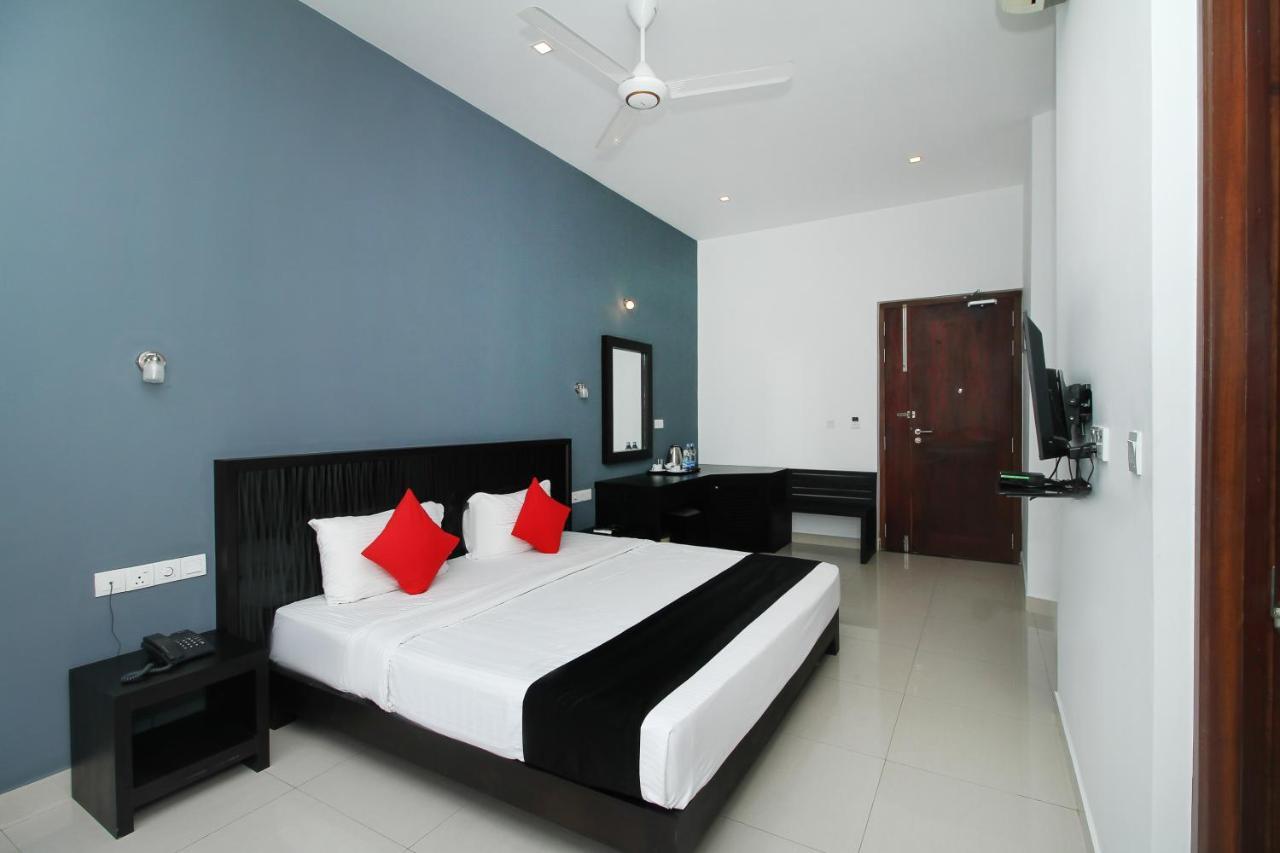 Golden Pier City Hotel in Colombo, Sri Lanka