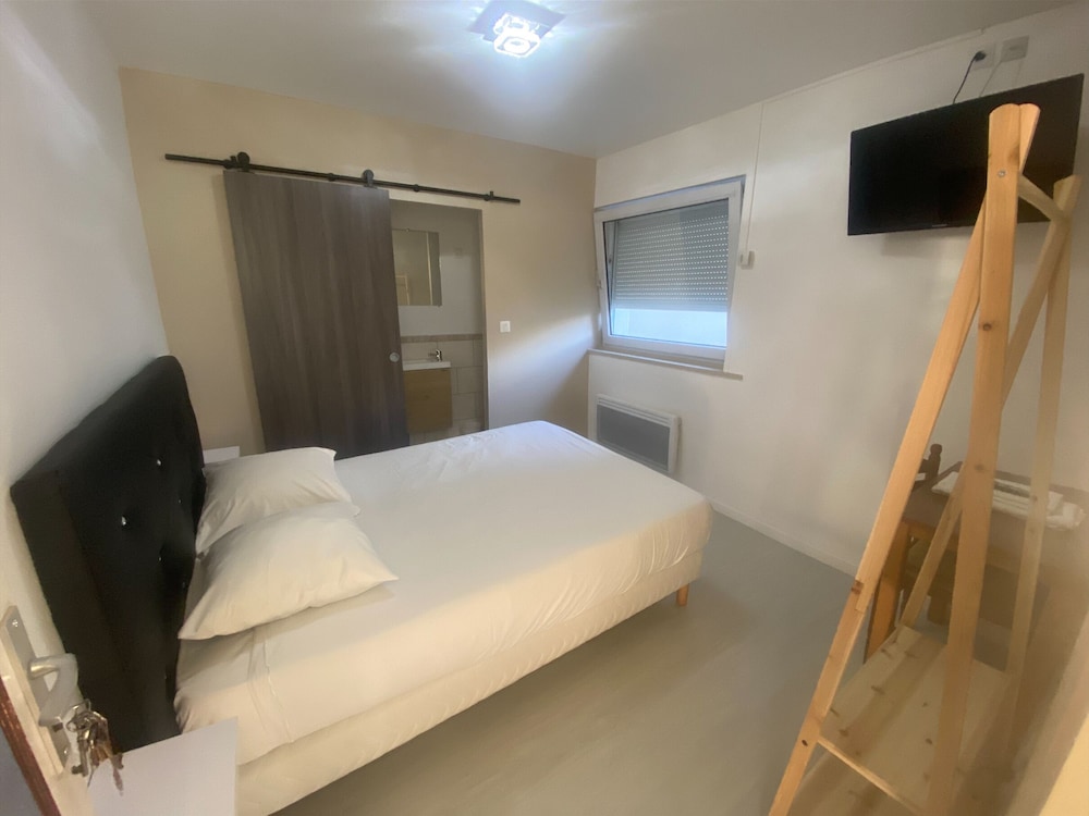 California in Maretz, France