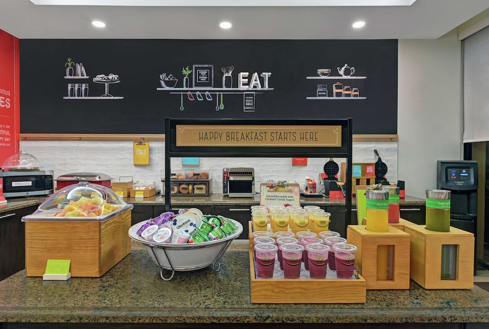 Hampton Inn & Suites Boynton Beach - photo 34