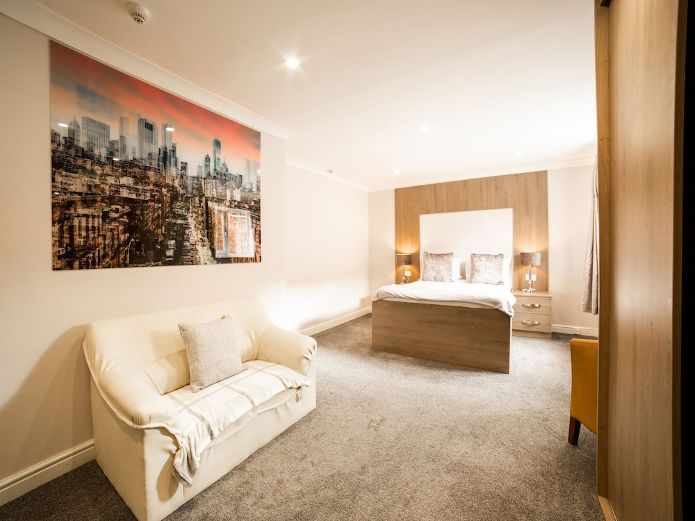 White Horse Lodge Hotel