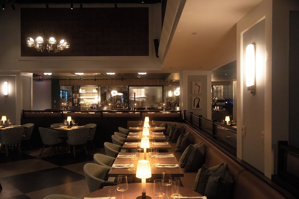 Hutton Hotel - photo 48