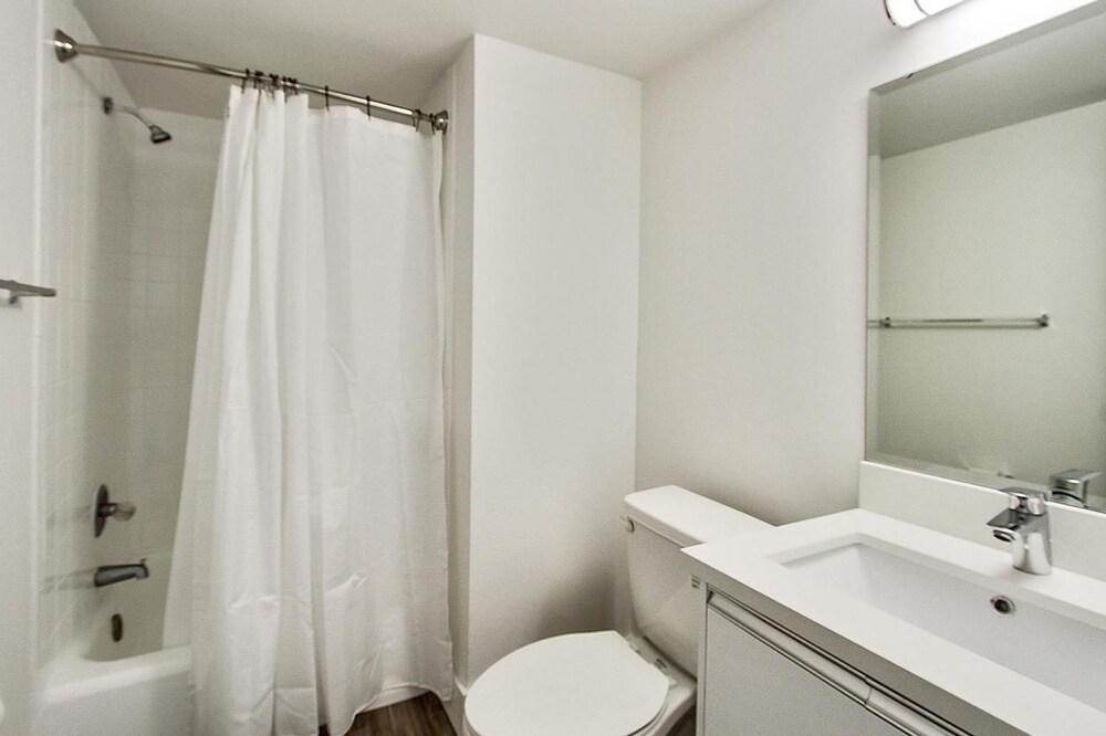 Bohemian 1BR in Coconut Grove by Sonder - photo 14
