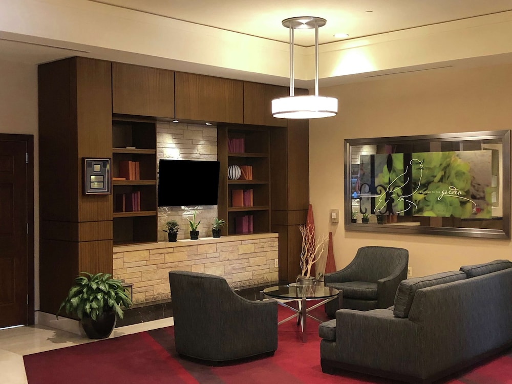 Hilton Garden Inn Baltimore Inner Harbor - photo 4