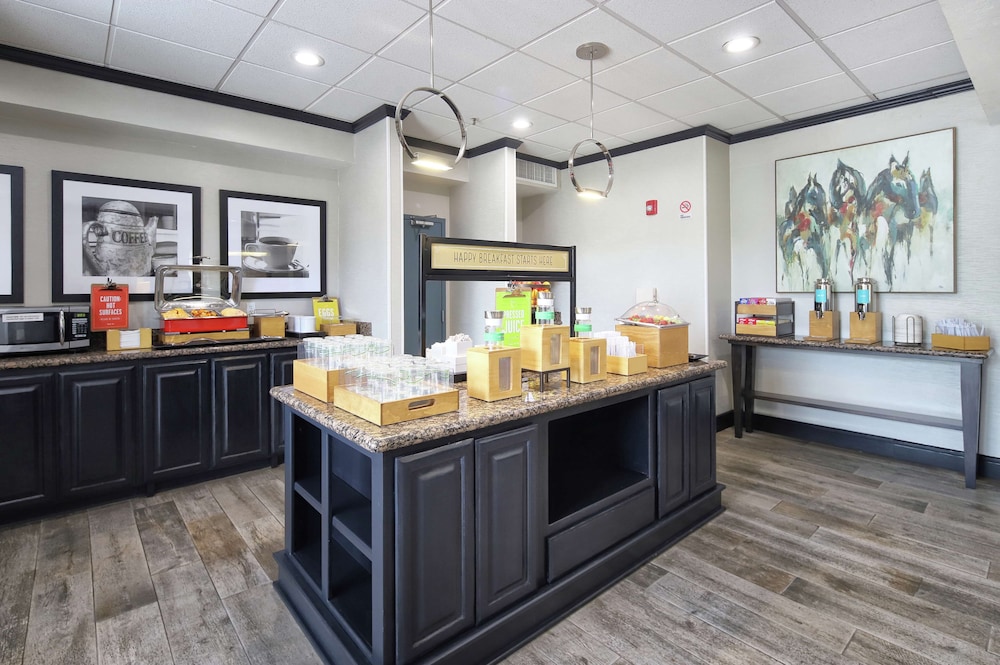 Hampton Inn Sierra Vista - photo 33
