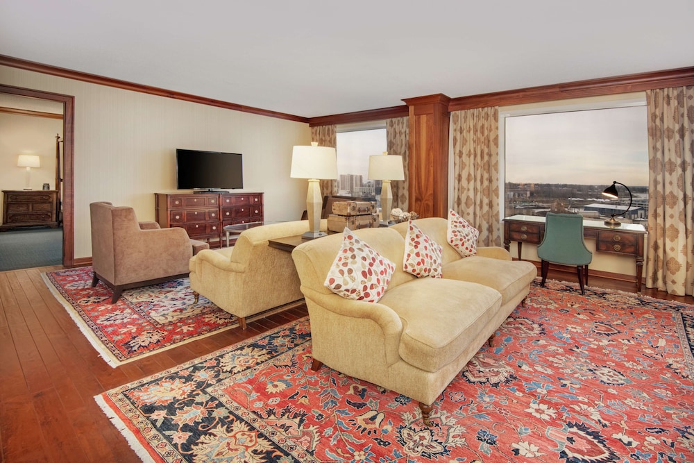 DoubleTree by Hilton Stamford - photo 10