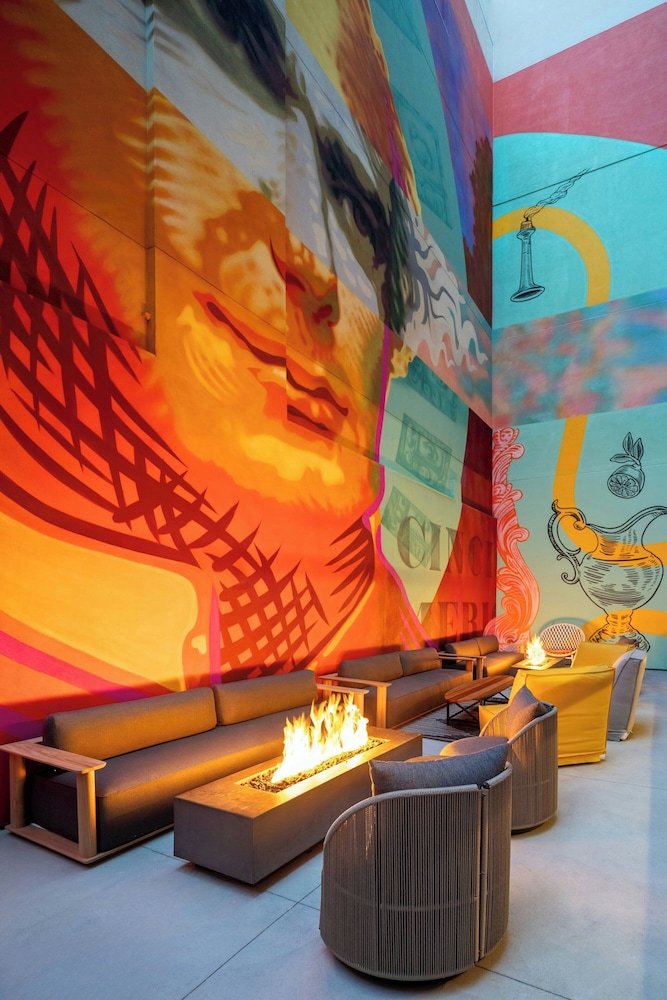 Moxy Cincinnati Downtown - photo 36