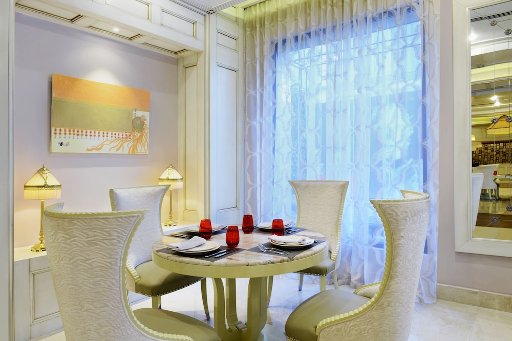 מזון ומשקאות