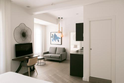 Teatro Romano 7 & 8 — 4-Star Luxury Hotel in Malaga, Spain