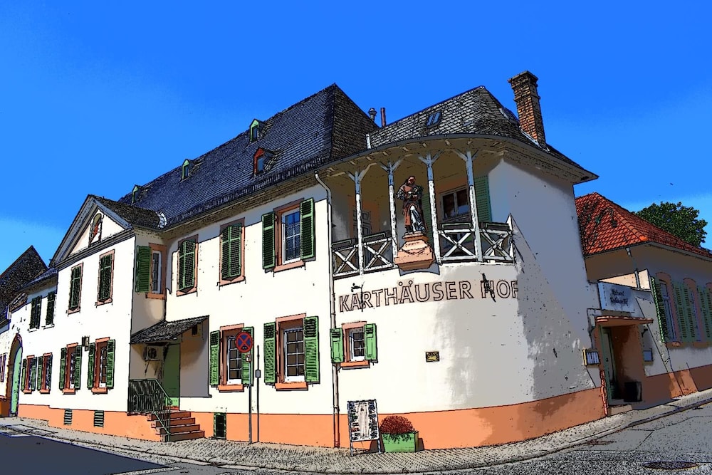 Hotel Karthaeuser Hof — hotel in Floersheim