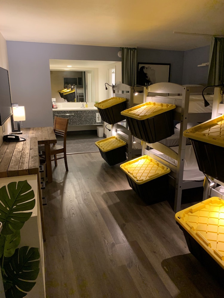 Bposhtels Las Vegas - photo 11