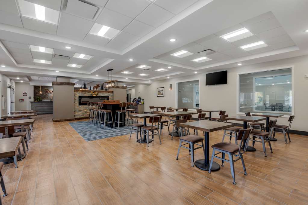 Best Western Plus Rumford Falls - photo 7