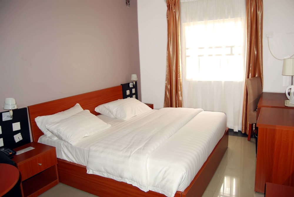 Kifina Emerald Hotel - last minute hotel in Abuja