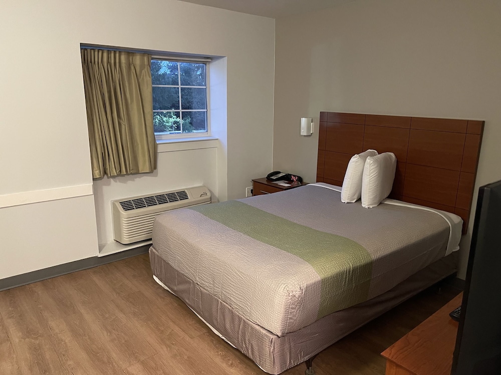 Studio 6 Extended Stay Richmond VA I 64 West - photo 9