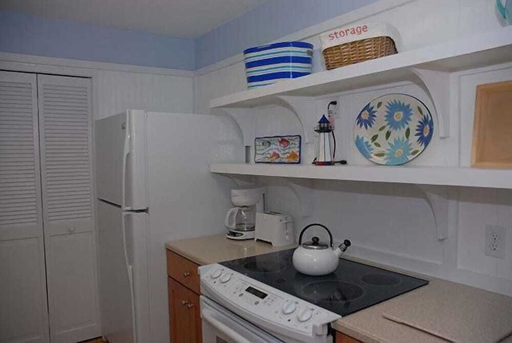 864 Ketch Court at The Sea Pines Resort - photo 6