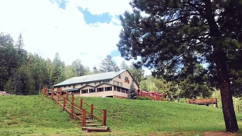 Edelweiss Resort and Restaurant - photo 103
