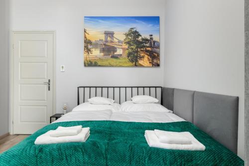Downtown Apartment House Green — 4-Star Luxury Hotel in Budapest, Hungary