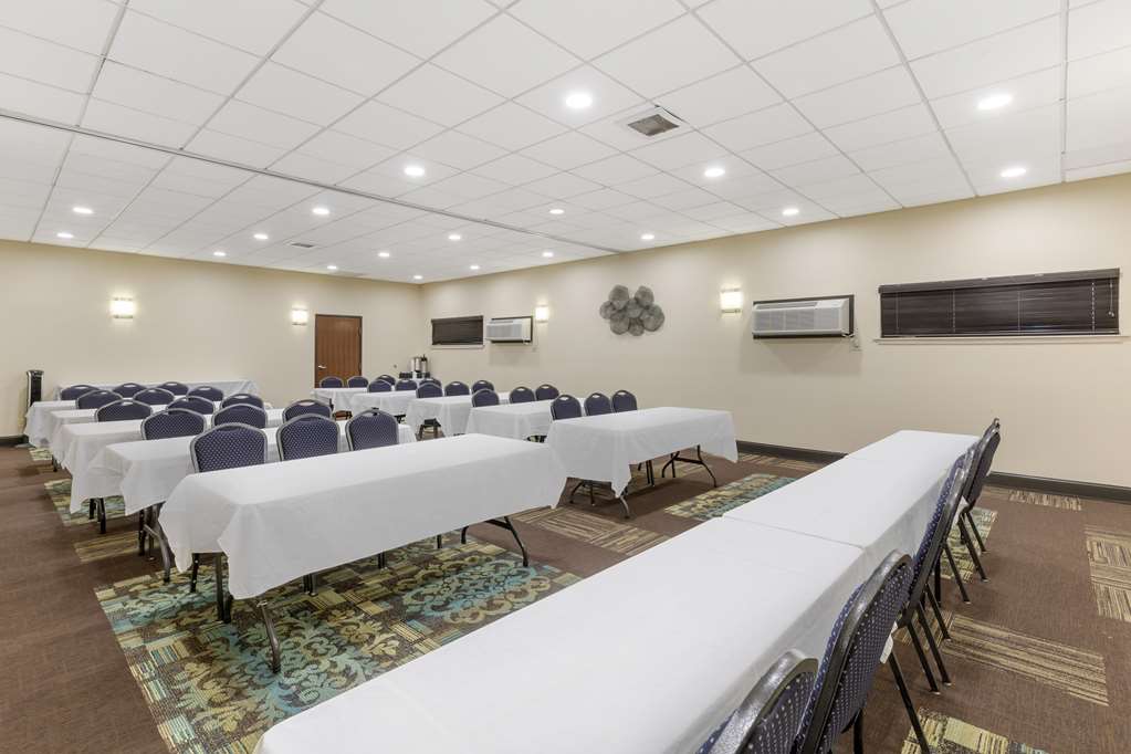 Best Western St. Louis Inn - photo 40