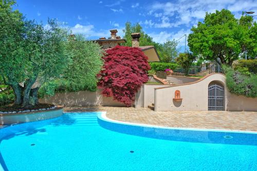 Villa Paradiso by PosarelliVillas — 4-Star Luxury Hotel in Citta Di Castello, Italy
