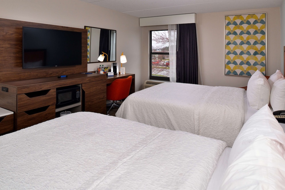 Hampton Inn Henderson - photo 7