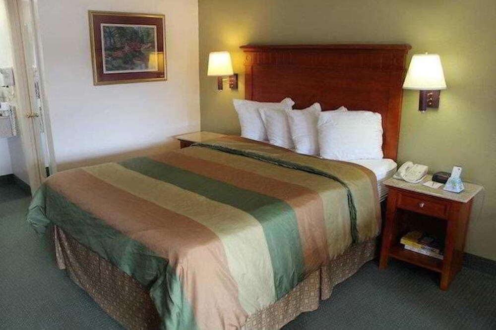 Best Western Music City Inn - photo 11