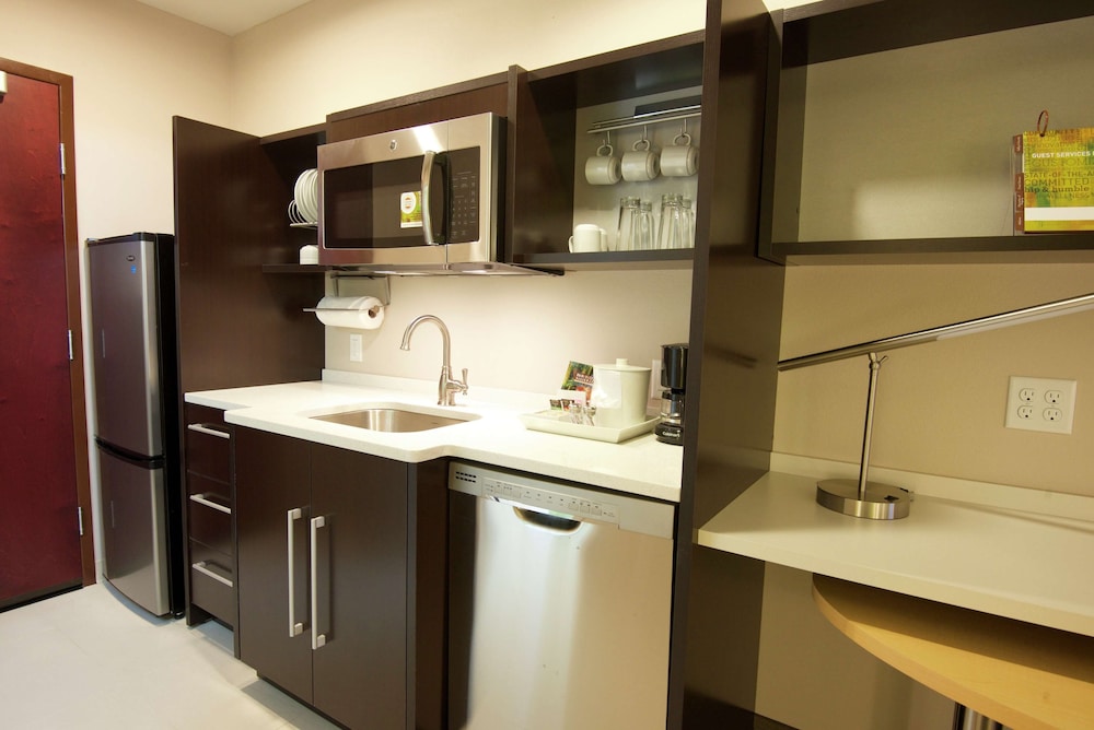 Home2 Suites by Hilton Lake City - photo 15