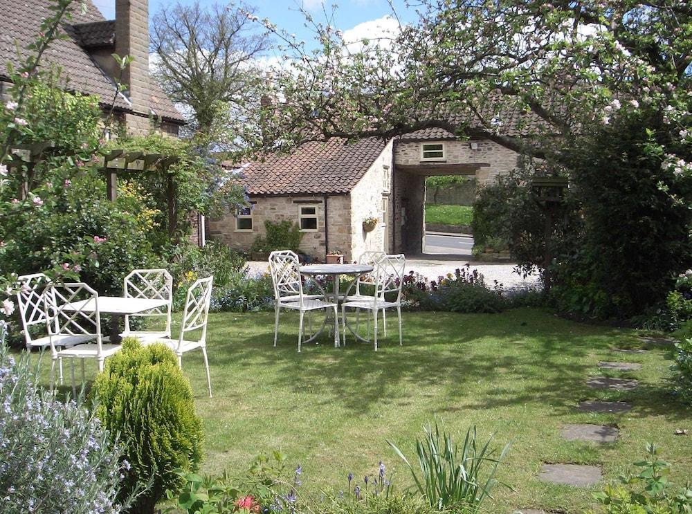 Bramwood Self Catering Holiday Cottages