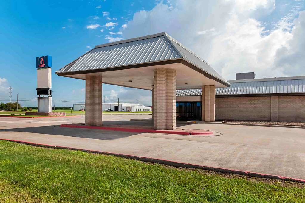 Studio 6 Port Lavaca TX - photo 8