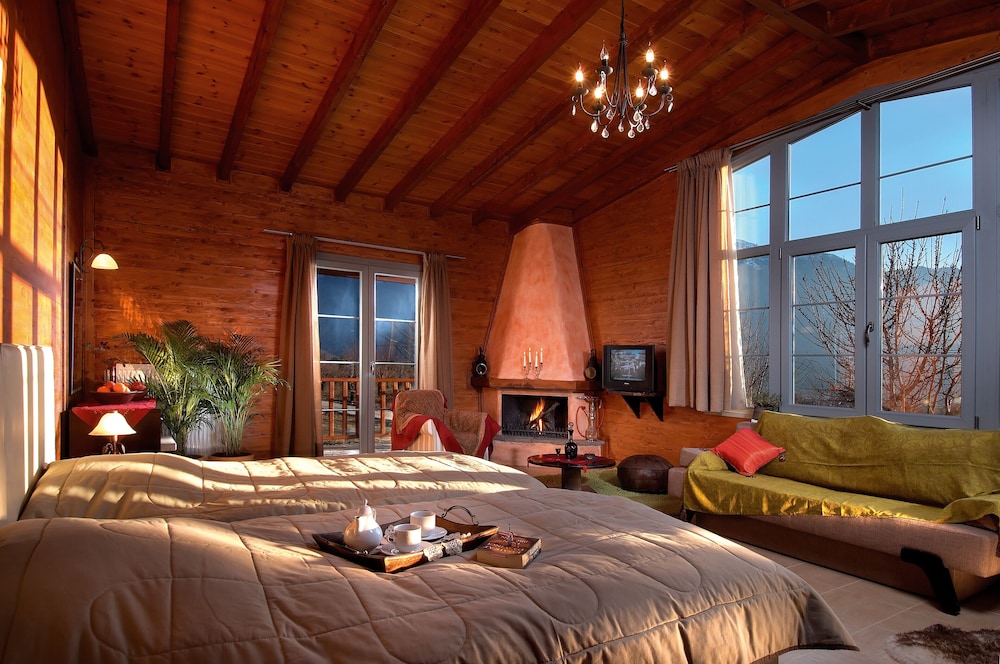 Villa Rustica — 4-Star Luxury Hotel in Konitsa, Greece