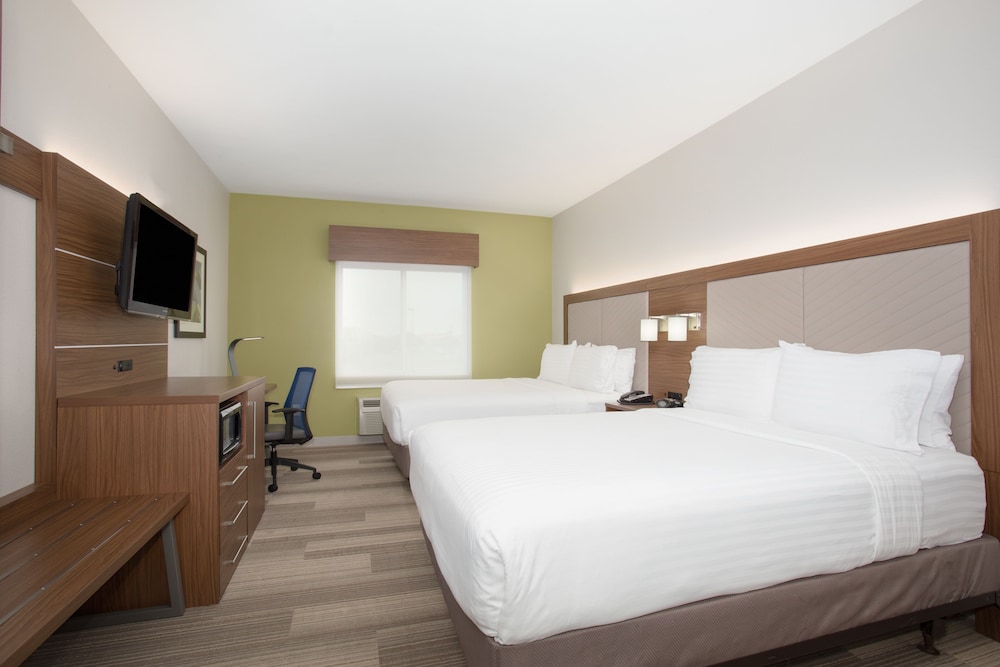 Holiday Inn Express & Suites Amarillo by IHG - photo 10