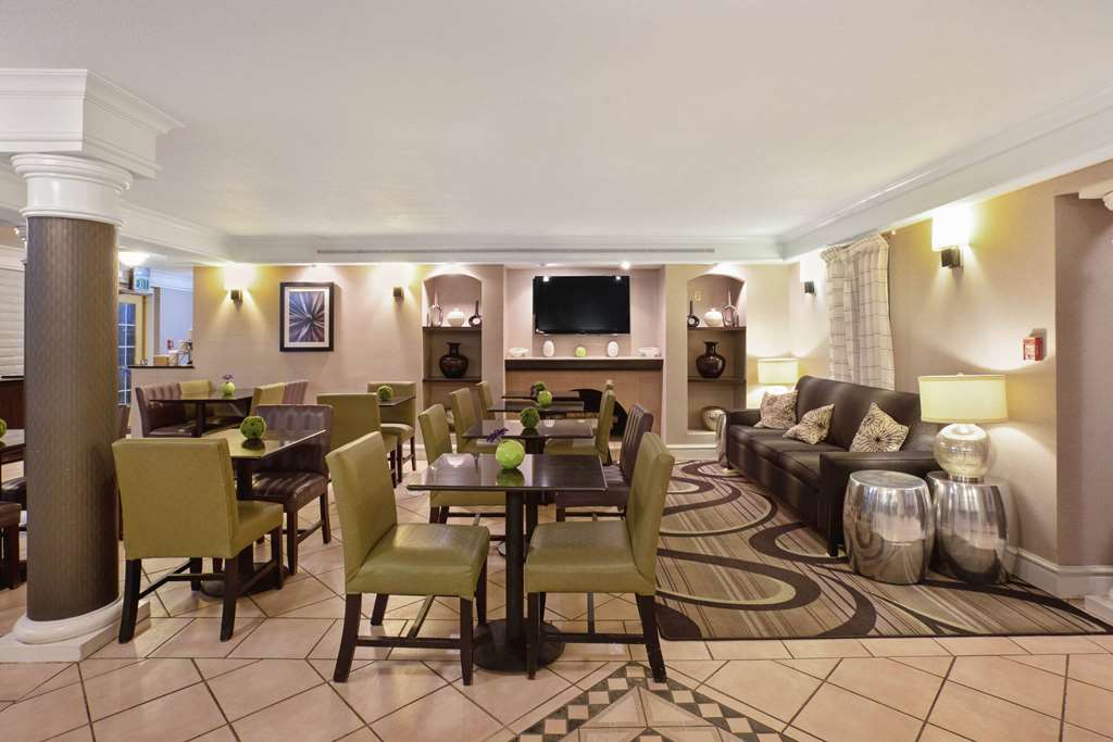 La Quinta Inn by Wyndham Denver Golden - photo 8
