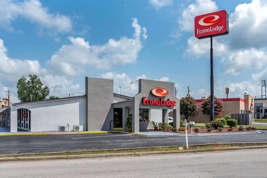 Econo Lodge Oxford near Choccolocco Park - photo 8