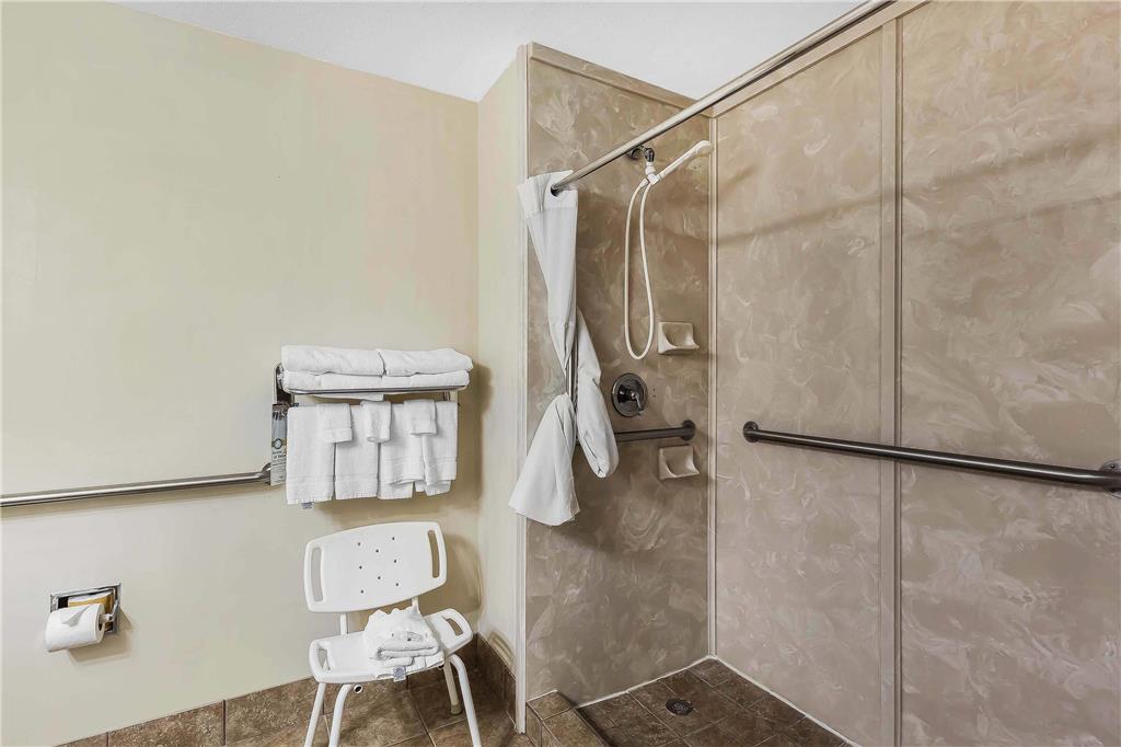 Quality Inn & Suites Granbury - photo 18