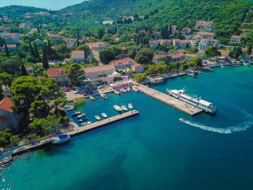 Villa Pugliesi — 4-Star Luxury Hotel in Dubrovnik, Croatia