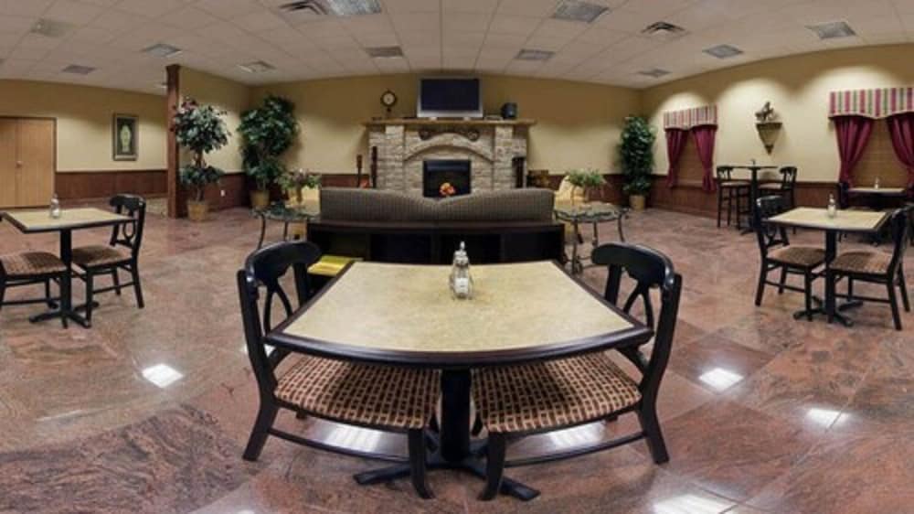Holiday Inn Express Salado Belton by IHG - photo 23