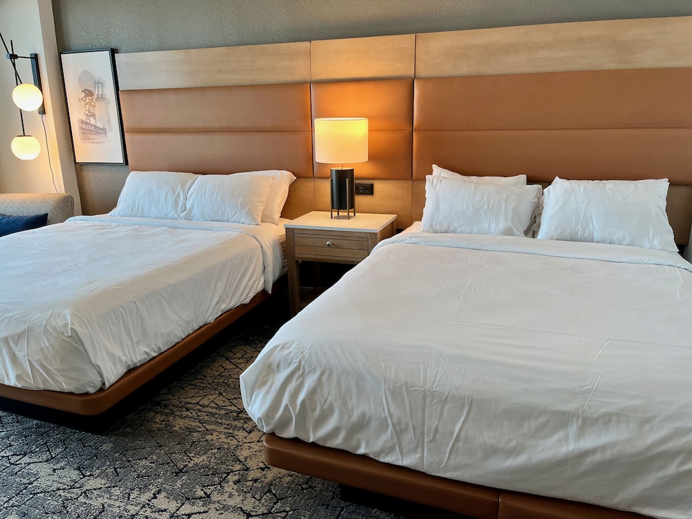 Sheraton Virginia Beach Oceanfront Hotel - photo 34