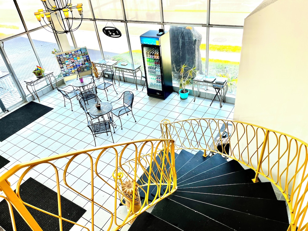 Makai Beach Lodge - photo 4