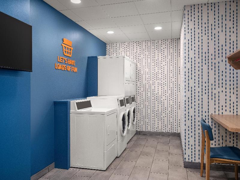 Home2 Suites by Hilton Flagstaff - photo 29