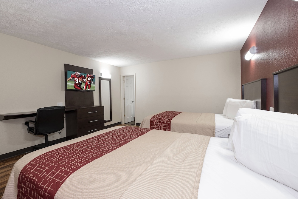 Red Roof Inn Starkville University - photo 6
